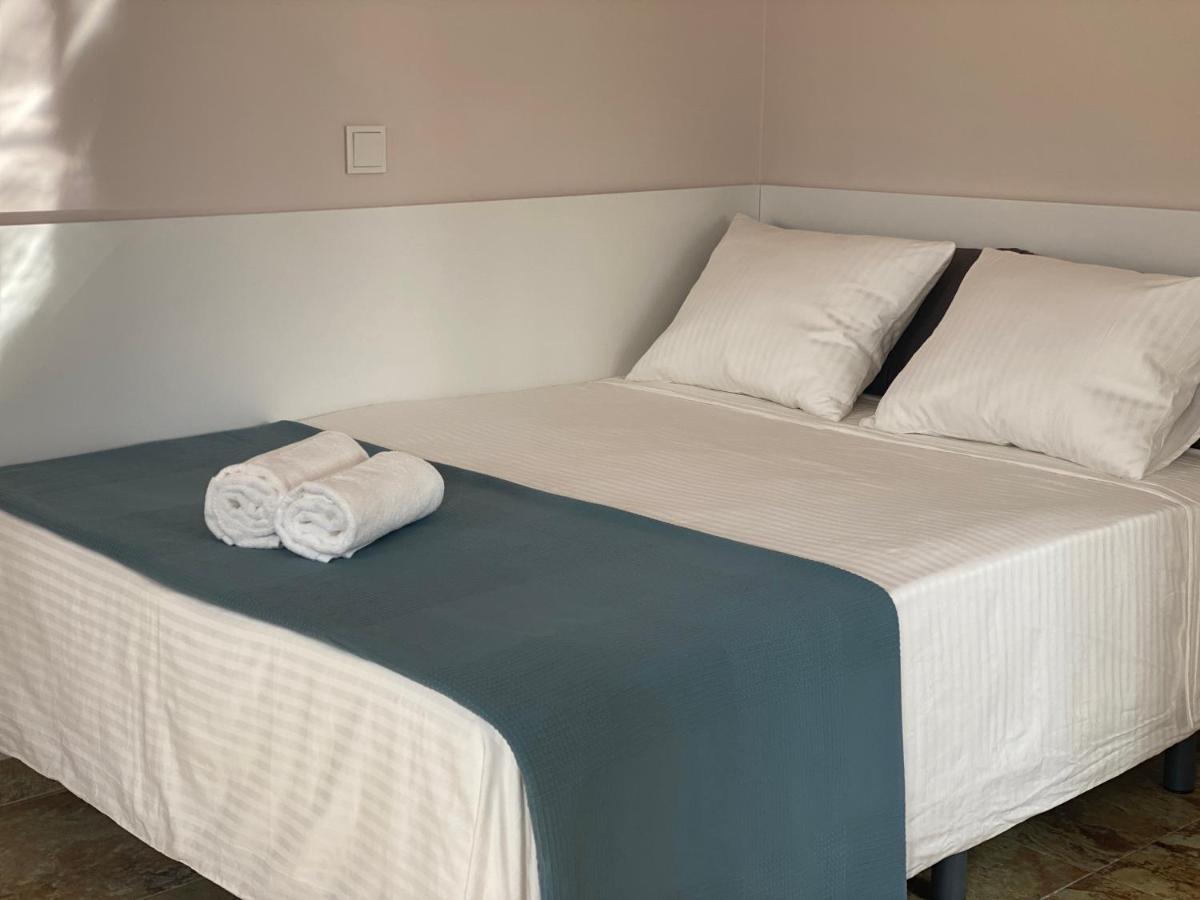 Cozy Studio Centr ตอร์เรโมลิโนส ภายนอก รูปภาพ